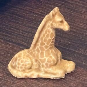 Wade Whimsies Giraffe Vintage figurine 1.5 inches